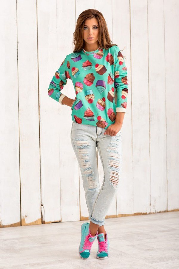 svitshot.png девушка в свитшоте