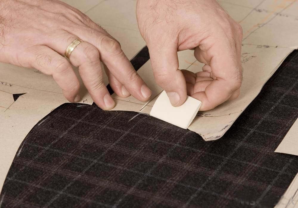tailor-with-chalk-1.jpg tailor-with-chalk-1.jpg
