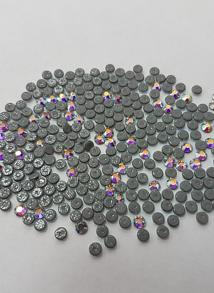Стразы Swarovski цветные - итальянские ткани Тессутидея F-2841