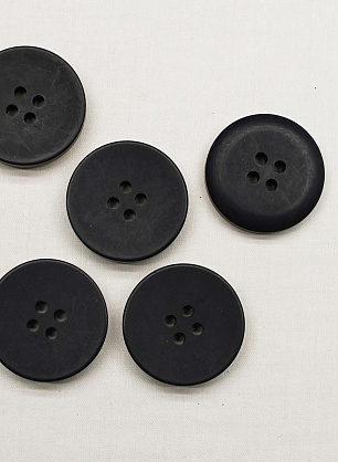 Пуговица пластик 4 прокола d-25мм темно-синяя матовая - итальянские ткани Тессутидея F-6801